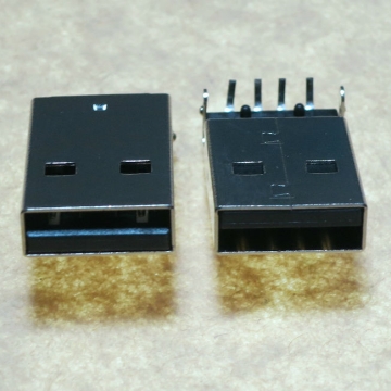 3211-APDE-01UB USB A-TYPE R/A Black  housing 1u" RoHS